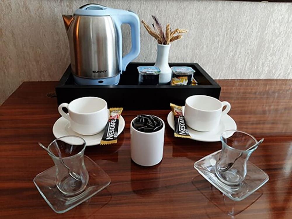 undefined Marina Hotel 6