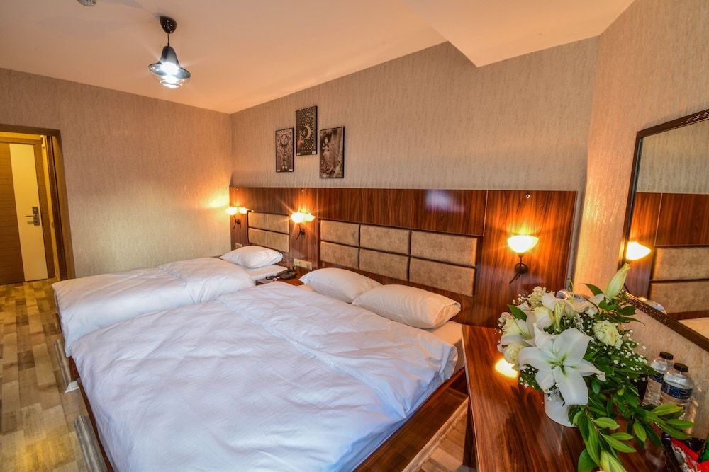 undefined Marina Hotel 3