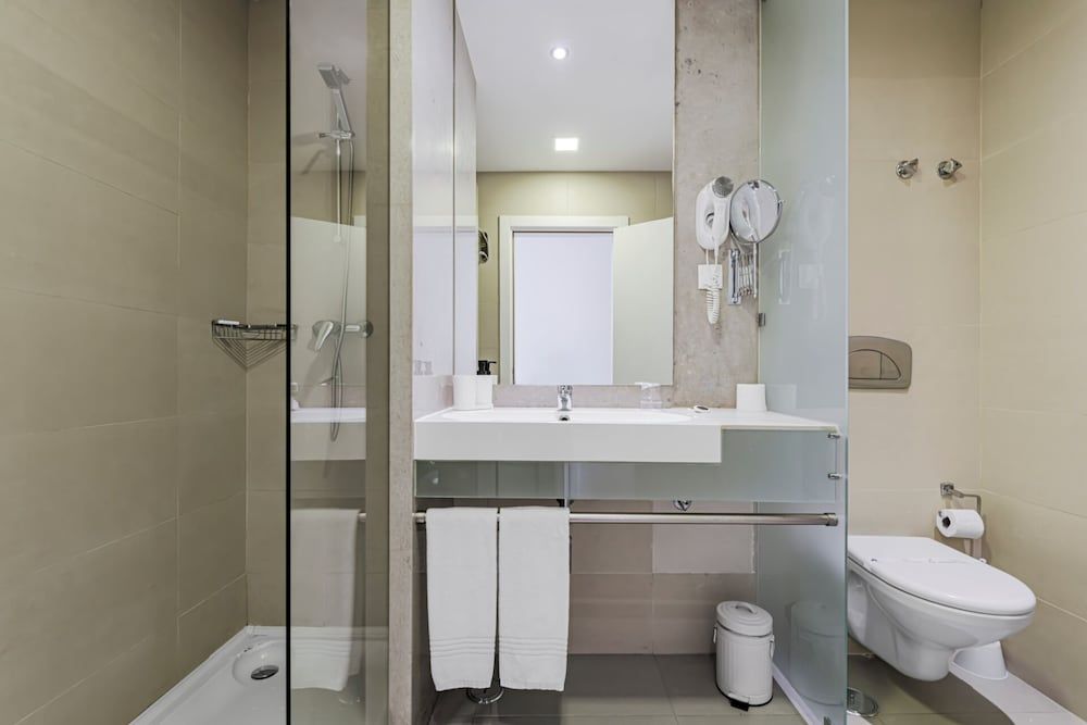 Lisboa Central Park Hotel Suites & Studios Superior Suite 4