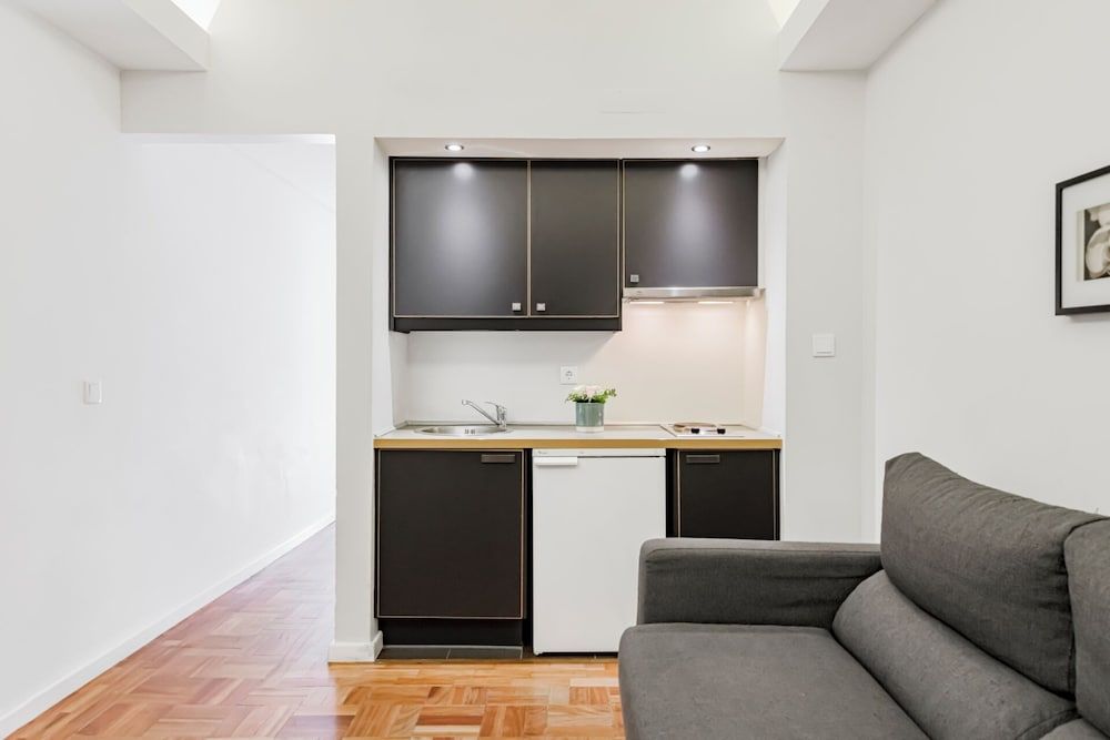 Lisboa Central Park Hotel Suites & Studios Superior Suite 5