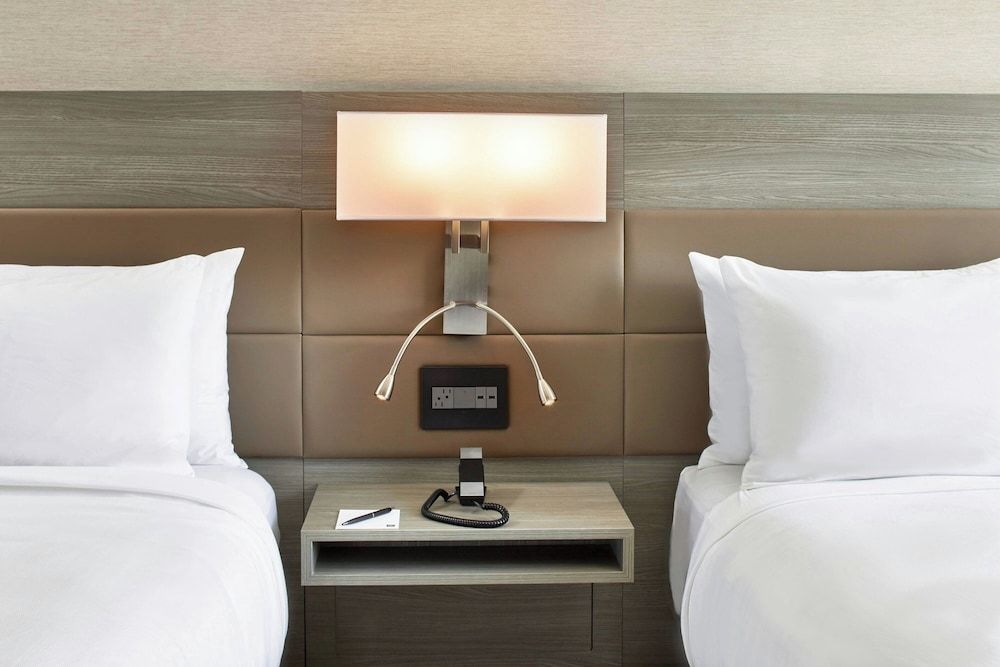 Room, 2 Queen Beds, View