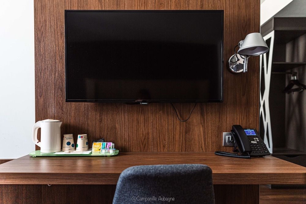 CAMPANILE MARSEILLE EST - Aubagne Standard Room, 1 Double Bed 6