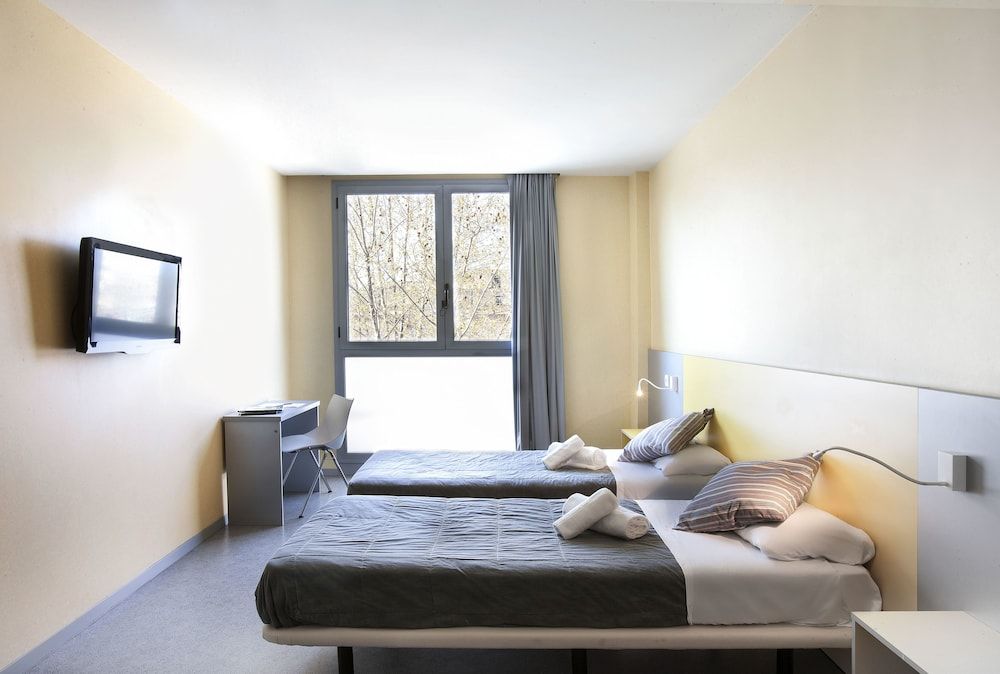 undefined Twentytu Hostel Barcelona 5