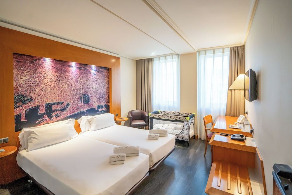 undefined Abba Sants Hotel 3