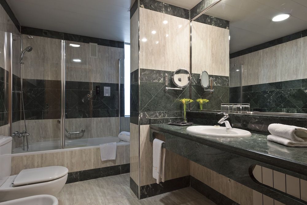 undefined Abba Sants Hotel 6