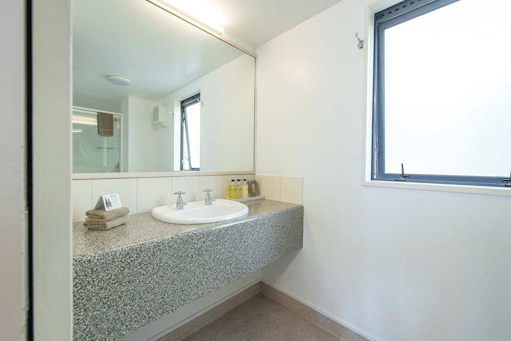 Bella Vista Queenstown Budget Studio 5