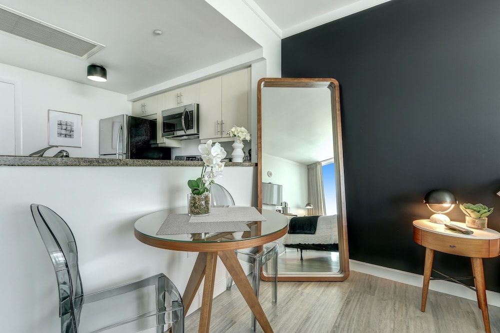 undefined iCoconutGrove Vacation Rentals 8