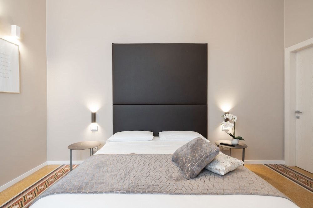 Hotel Palazzo Martinelli Dolfin Superior Suite, Canal View 2