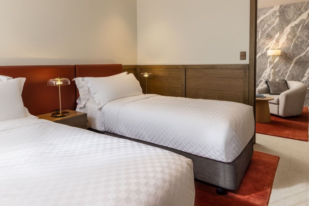 Suite, 2 Bedrooms (Heritage)