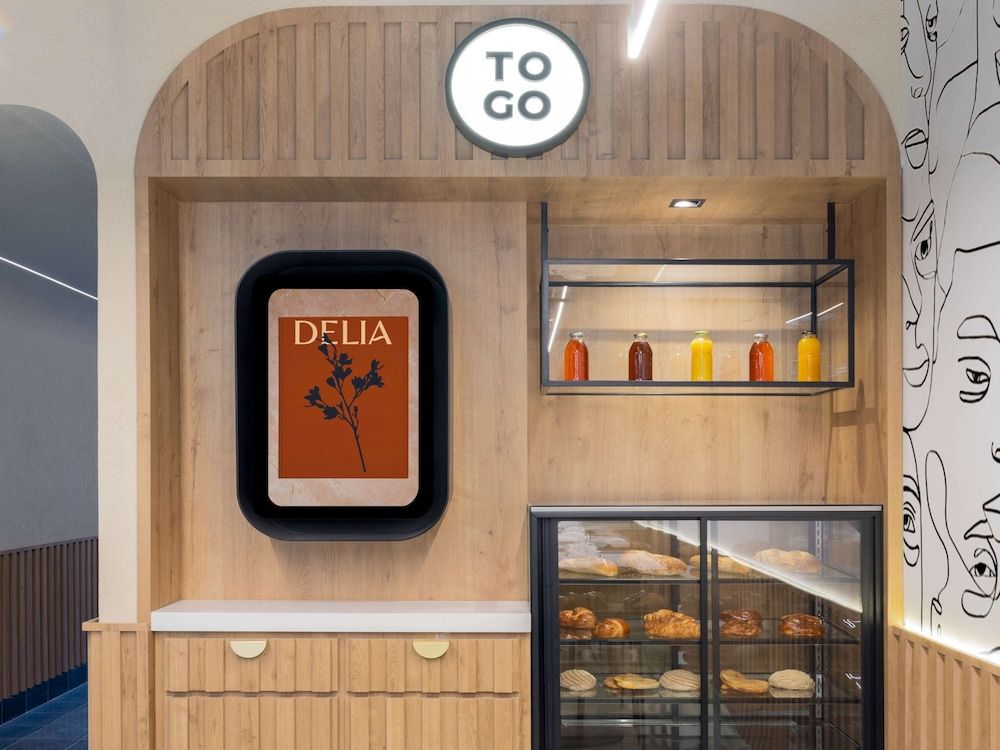 undefined Novotel Mexico City World Trade Center 4