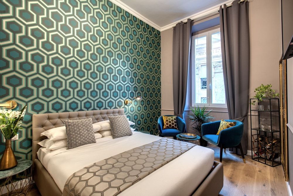 Tree Charme Parliament Boutique Hotel