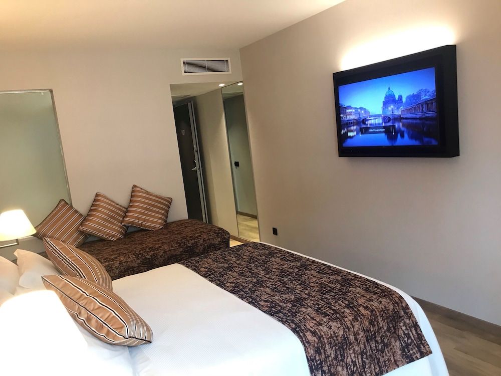 Hotel 3K Porto Aeroporto Standard Triple Room 2