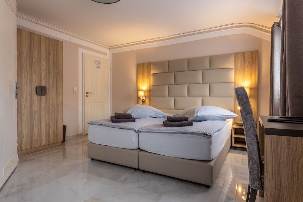 Hotel Restaurant Meteora Basic Double or Twin Room 11