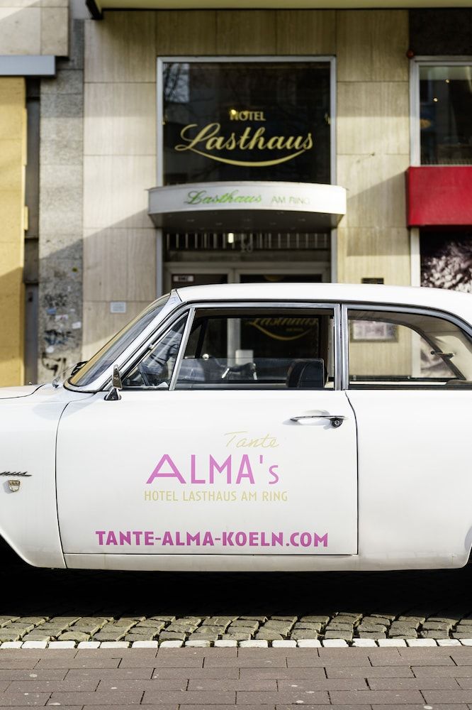 undefined Tante ALMA's Hotel Lasthaus am Ring 6