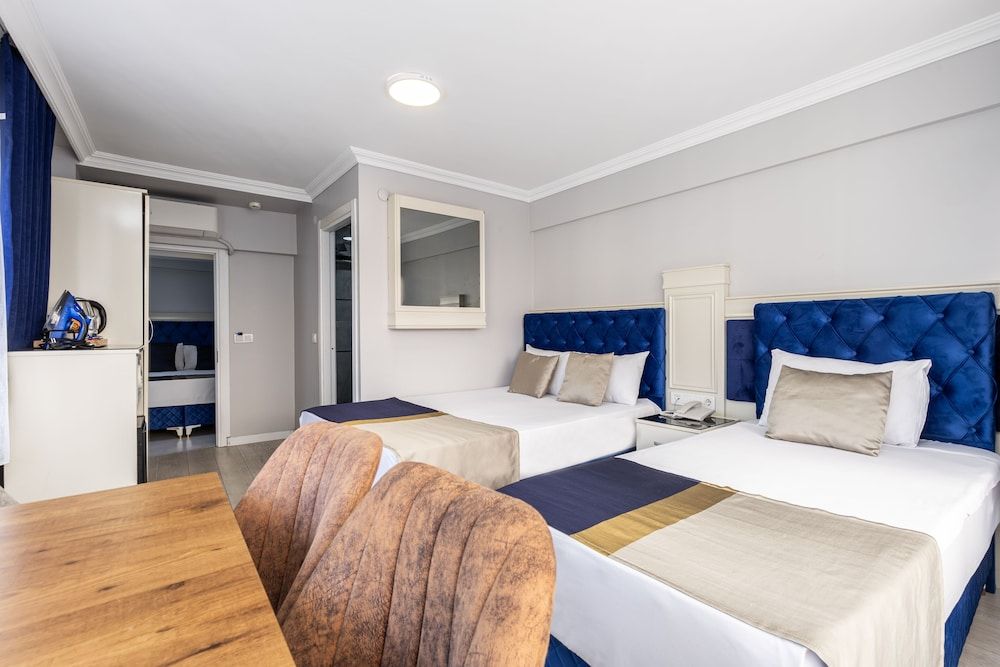 undefined Sirkeci Family Hotel 10