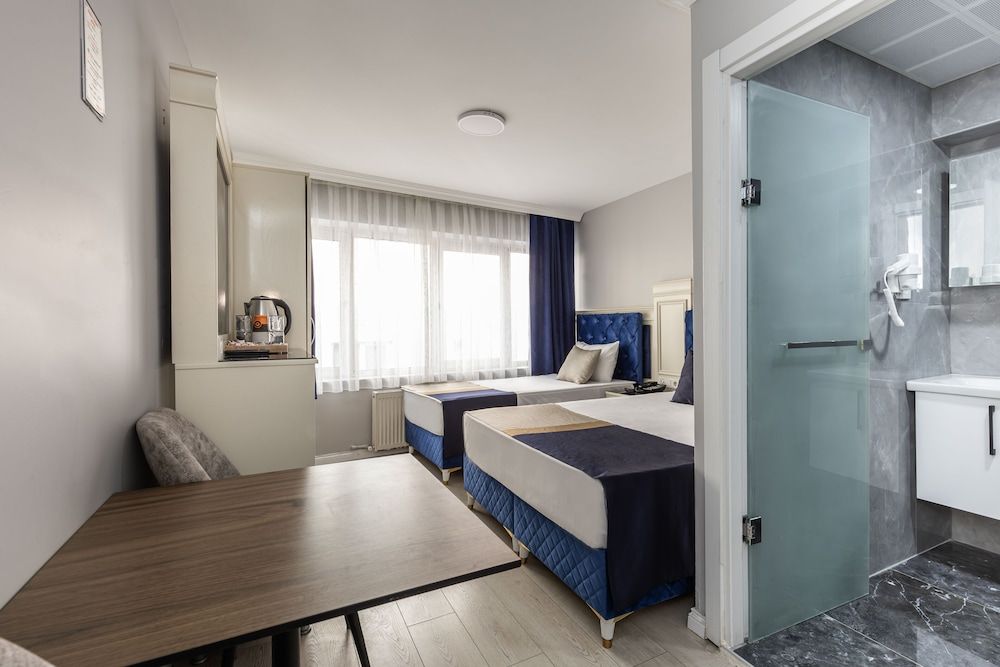 undefined Sirkeci Family Hotel 2