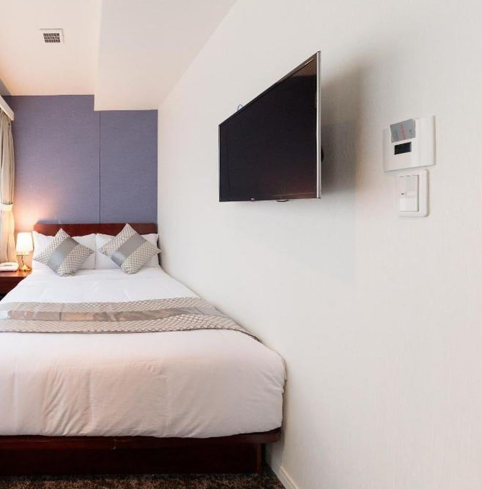 HOTEL Tokyo Trip Ueno Nishi Nippori Semi-Double Room, Non Smoking 2