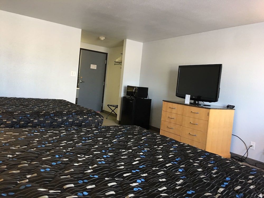 Deluxe Room, 2 King Beds, Refrigerator & Microwave