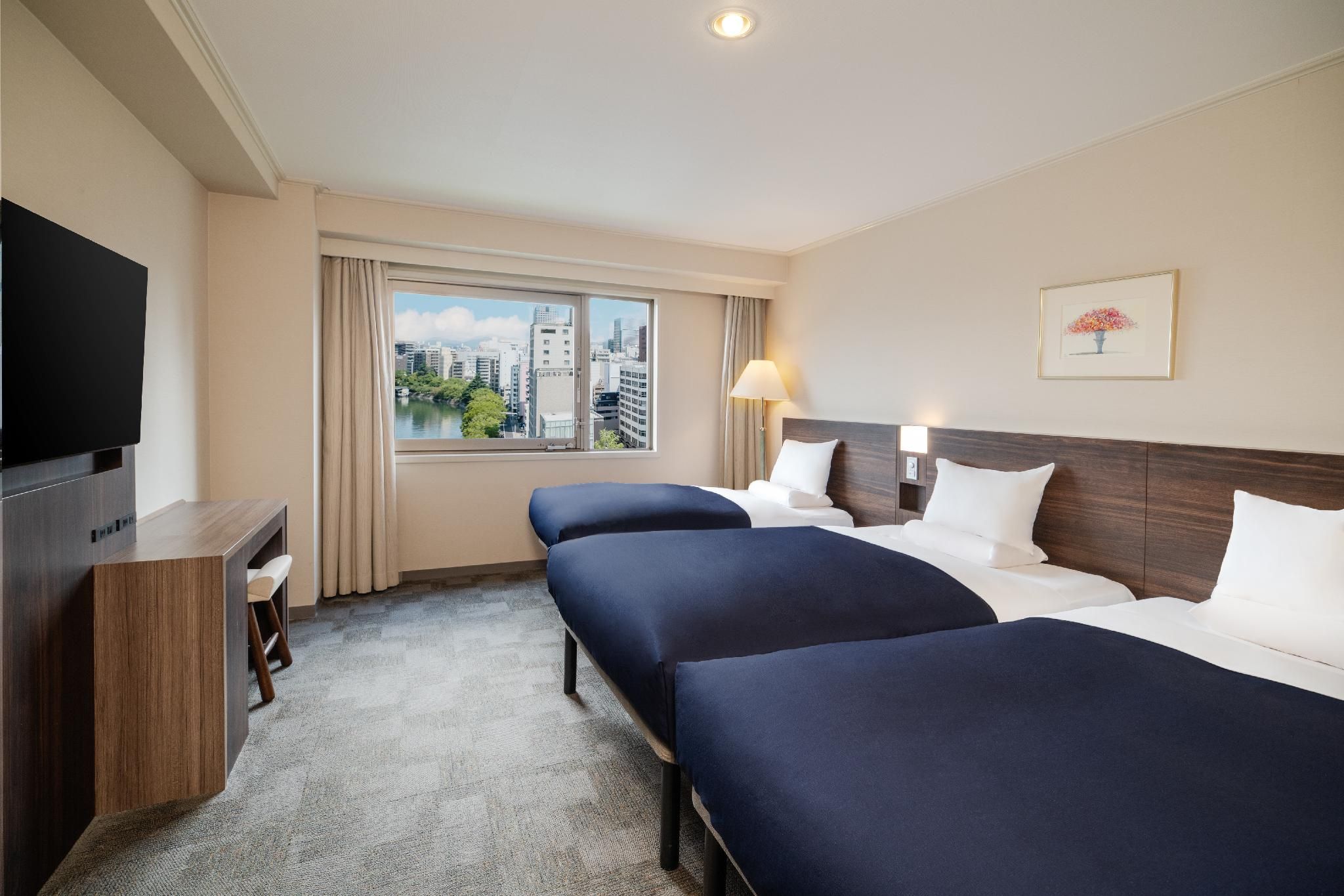 Eco Plan, Superior Twin Room with Extra Bed - Non-Smoking, Housekeeping Needs Additional Cost
