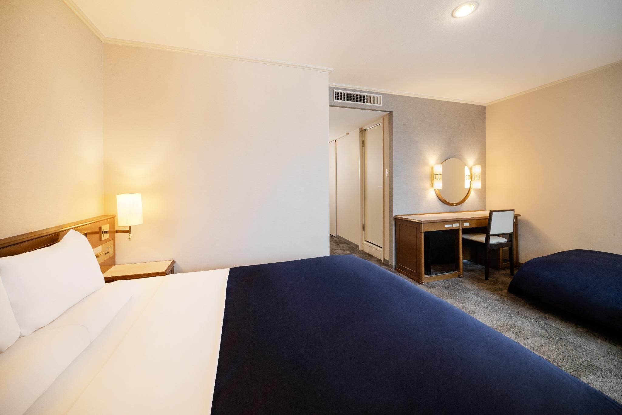 Eco Plan, Superior Queen, Non-Smoking, Housekeeping is Optional with Additional Cost