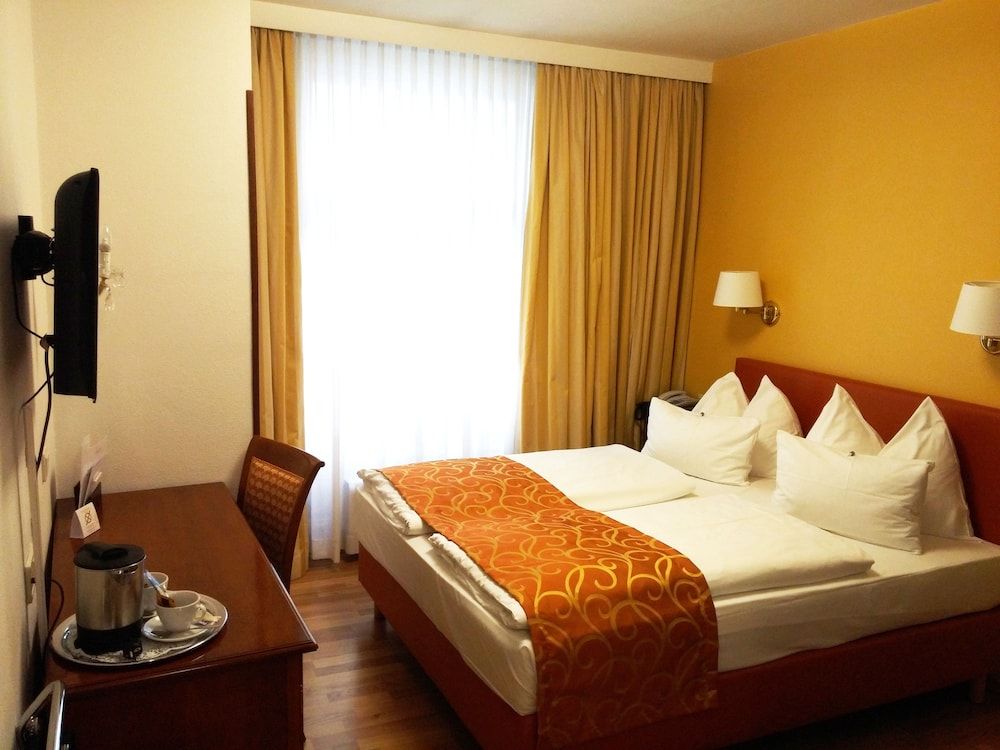 Domizil Standard Double Room 10