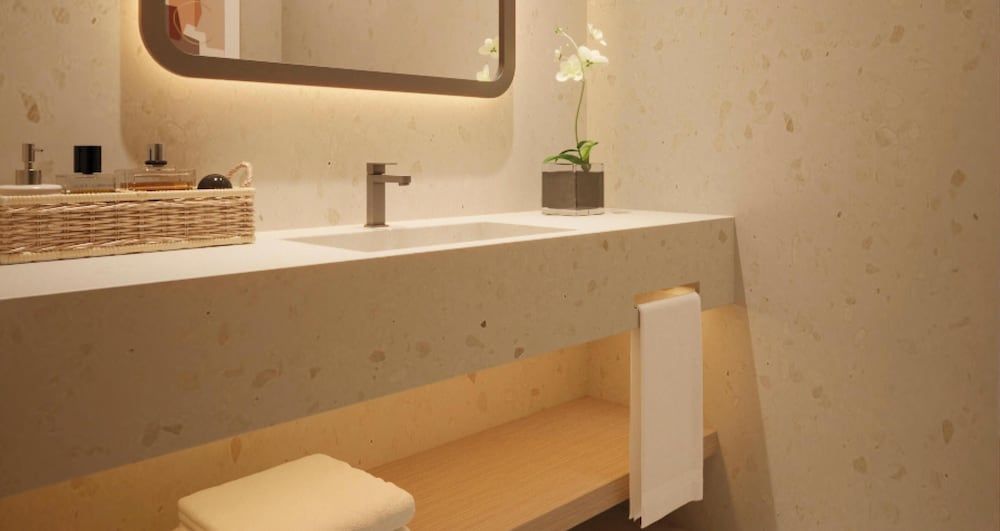 Junior Suite (2 Adults + 2 children)