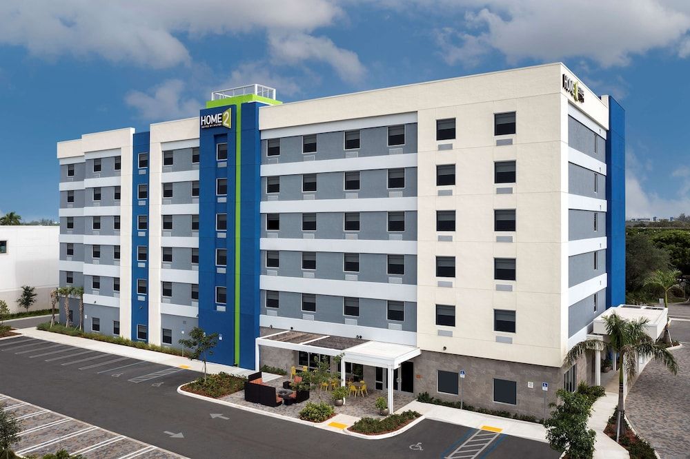 Home2 Suites by Hilton Miami Doral West Airport