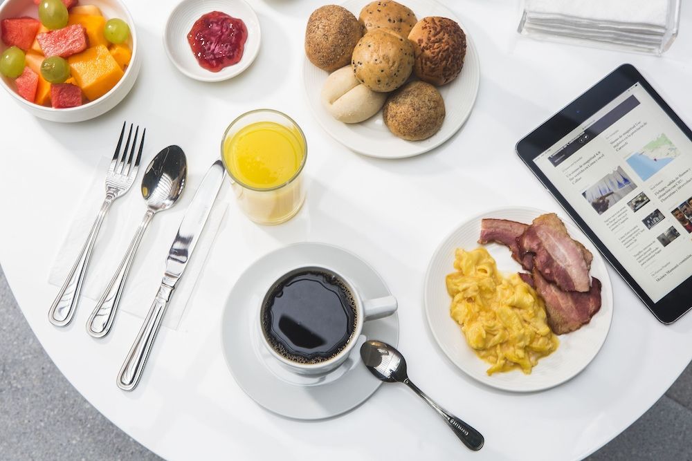Breakfast buffet