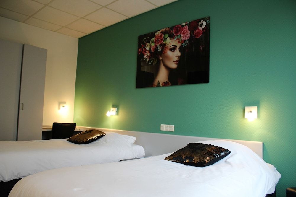 Double Room, 2 Twin Beds