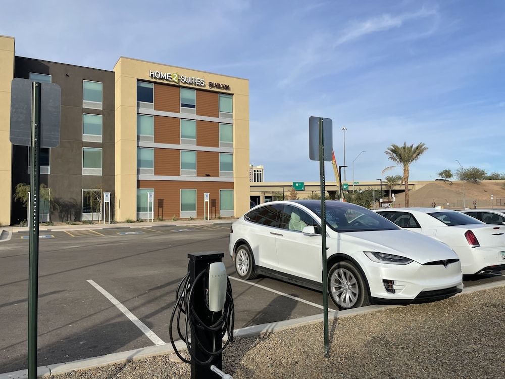 undefined Home2 Suites by Hilton Phoenix Airport North, AZ 6