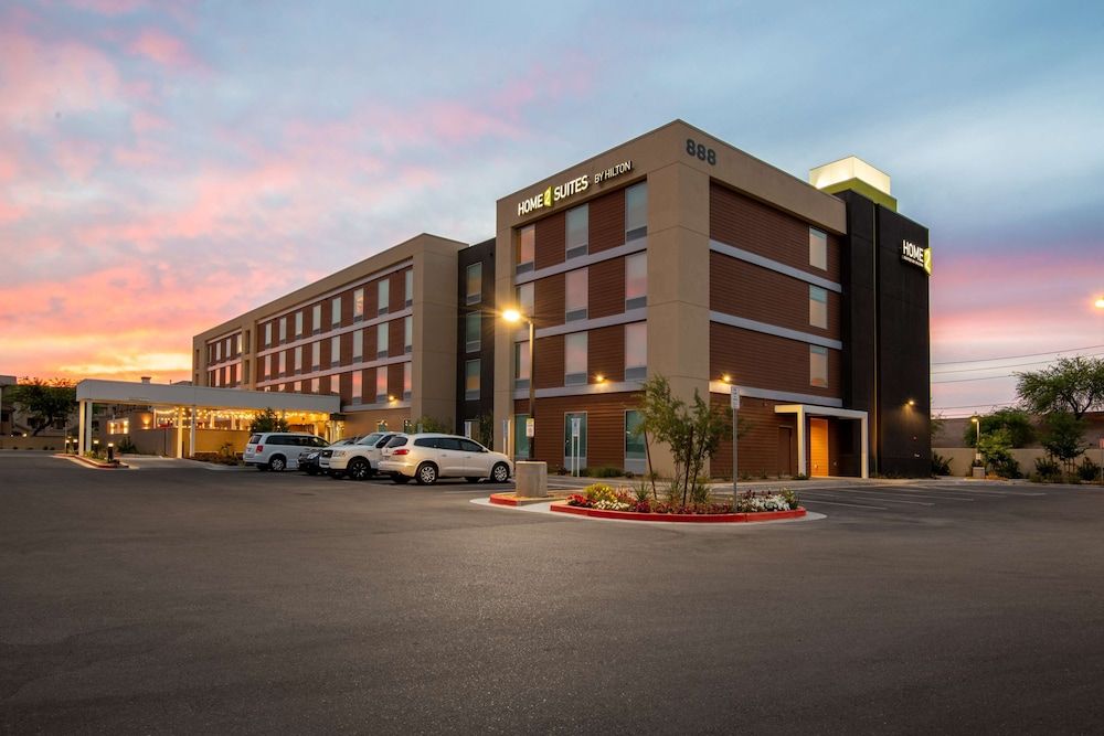 undefined Home2 Suites by Hilton Phoenix Airport North, AZ 8