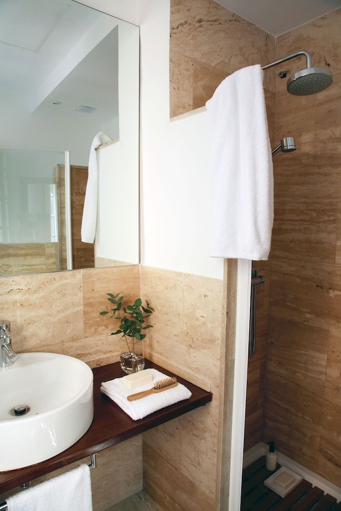 AinB Gothic-Jaume I Apartments Superior Studio, Balcony, City View 22