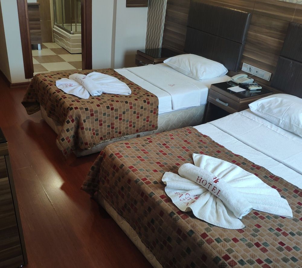 undefined Hotel Bazaar 10