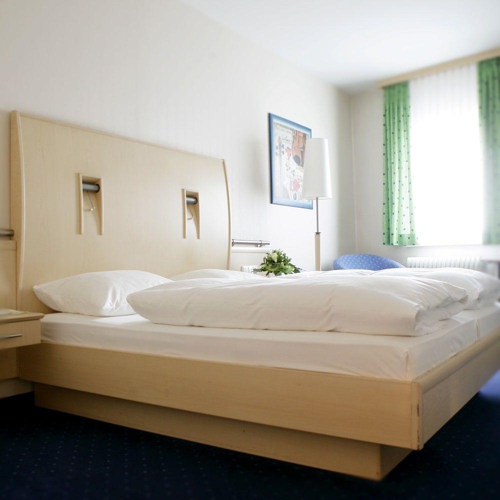 Hotel Krone Standard Double Room 2