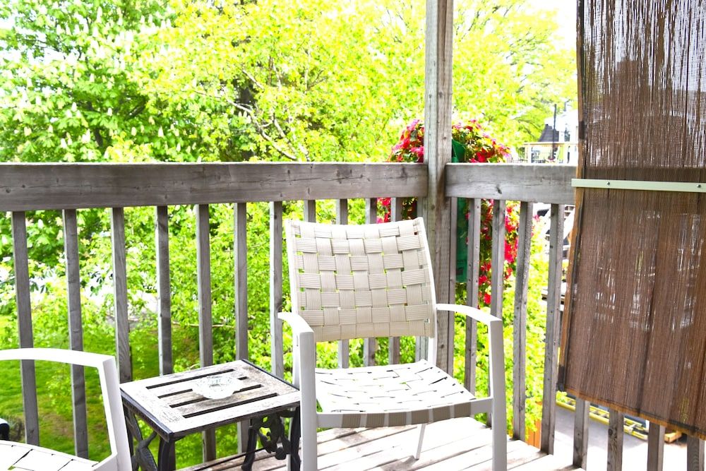 The Harbour House Executive Suite, 2 Queen Beds, Balcony 9