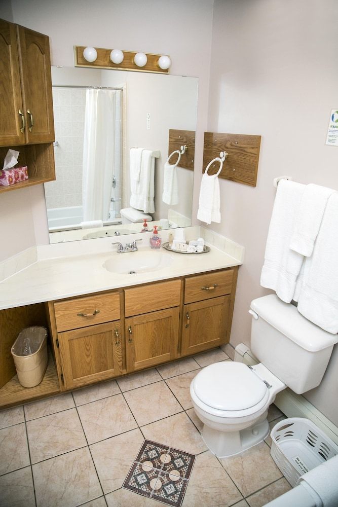 The Harbour House Executive Suite, 2 Queen Beds, Balcony 10