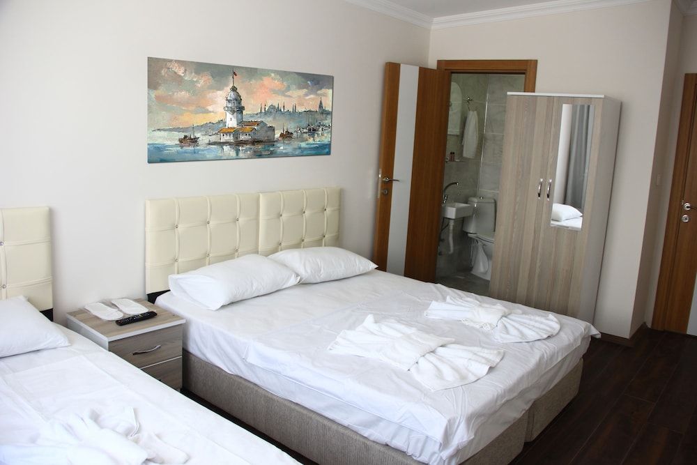 undefined Marpalace Hotel 2