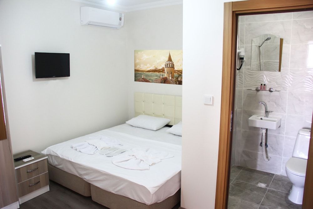 undefined Marpalace Hotel 5