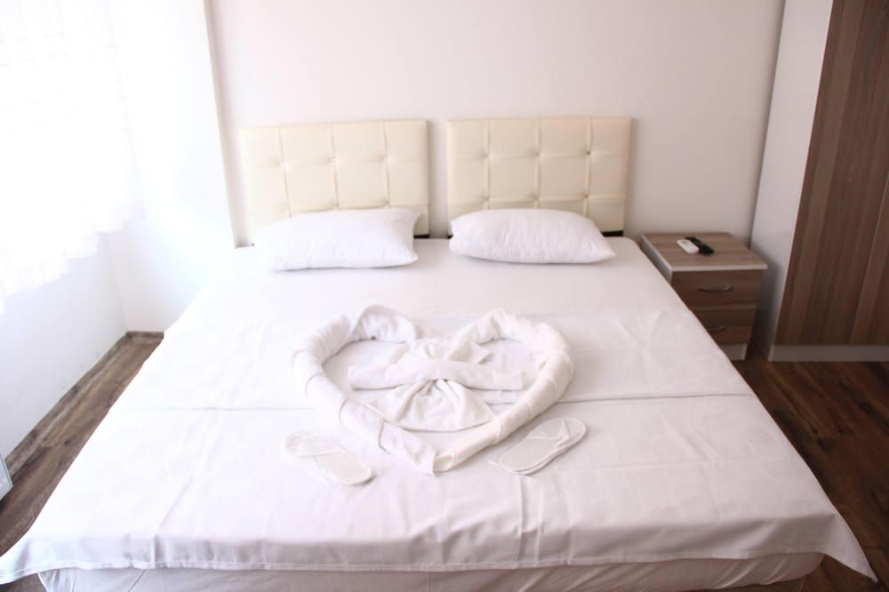 Marpalace Hotel Economy Double Room 2