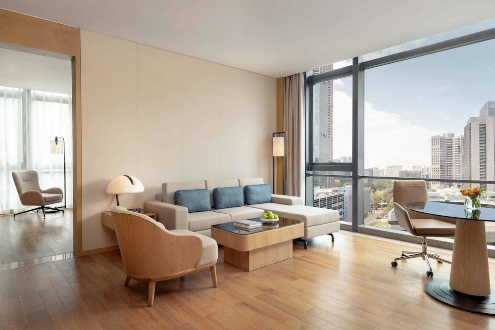undefined Courtyard by Marriott Shenzhen Bay 5