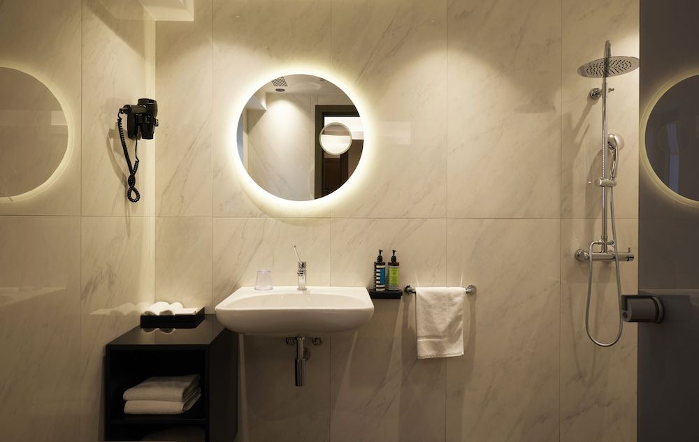 Teight Hotel Teight Junior Suite 6