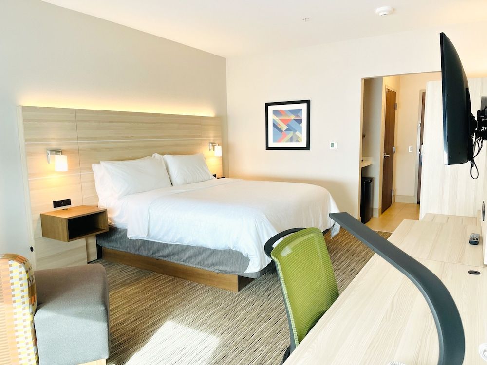 Room (Specialty)