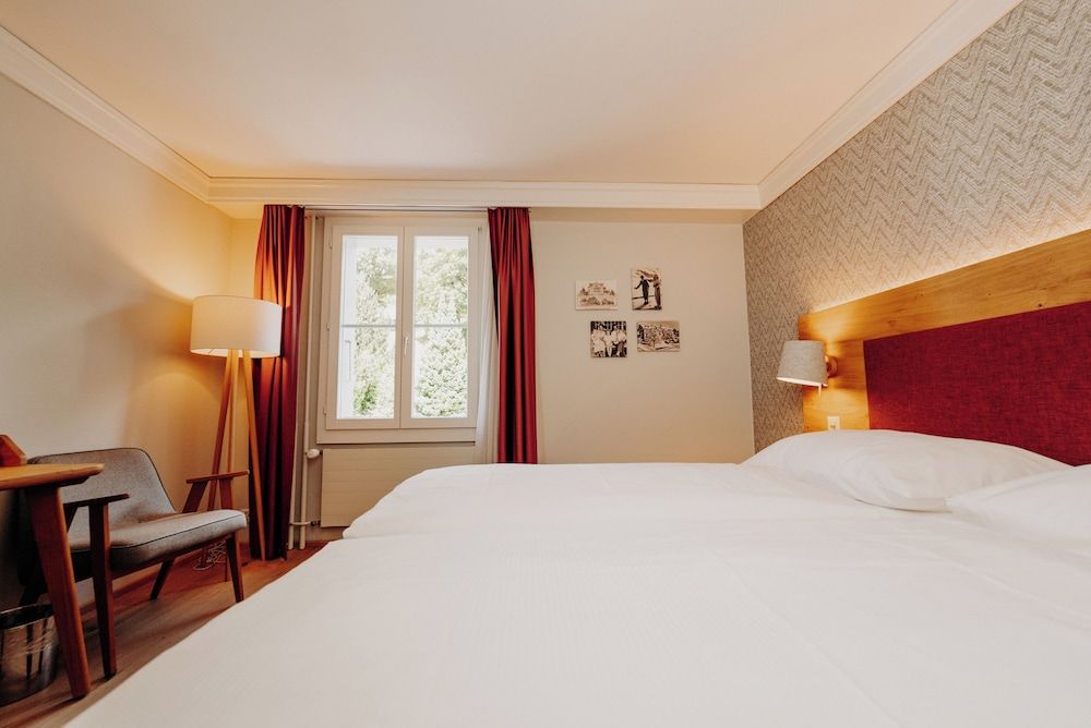 Parkhotel Schoenegg Budget Twin Room 2