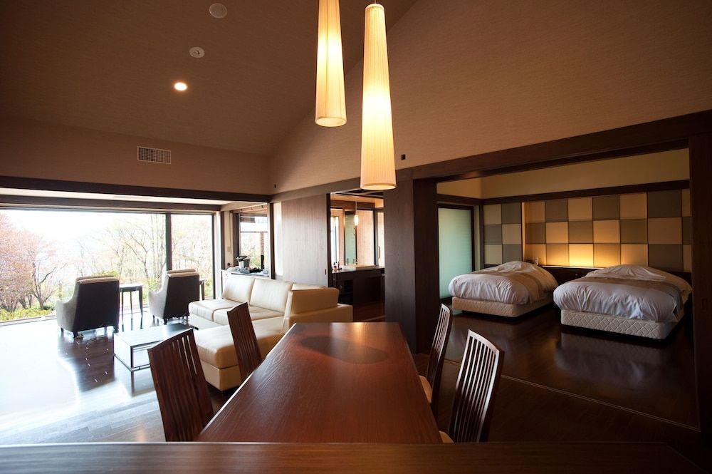 Premium Suite with Private Open-Air Hot Spring (In-Room Kaiseki Dinner Included)