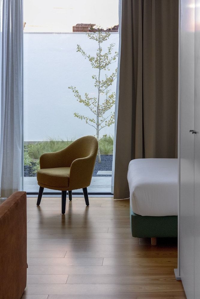 Lisbon Serviced Apartments - Estrela Deluxe Studio 4