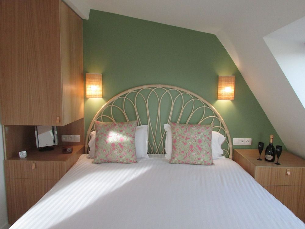 undefined Le Matissia 3