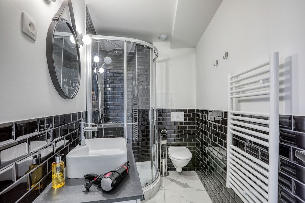 Le Matissia Signature Quadruple Room 4