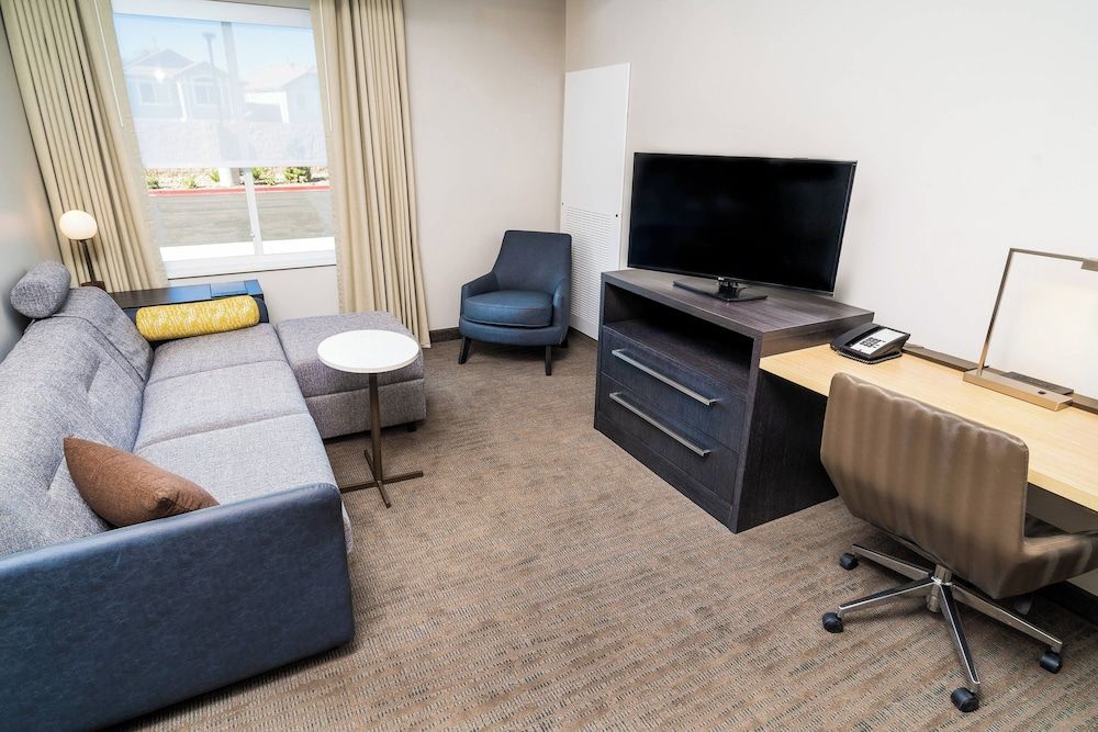 Suite, 1 King Bed with Sofa bed (Hearing Accessible)