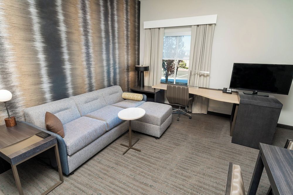 Studio Suite, 1 King Bed with Sofa bed, Marina View