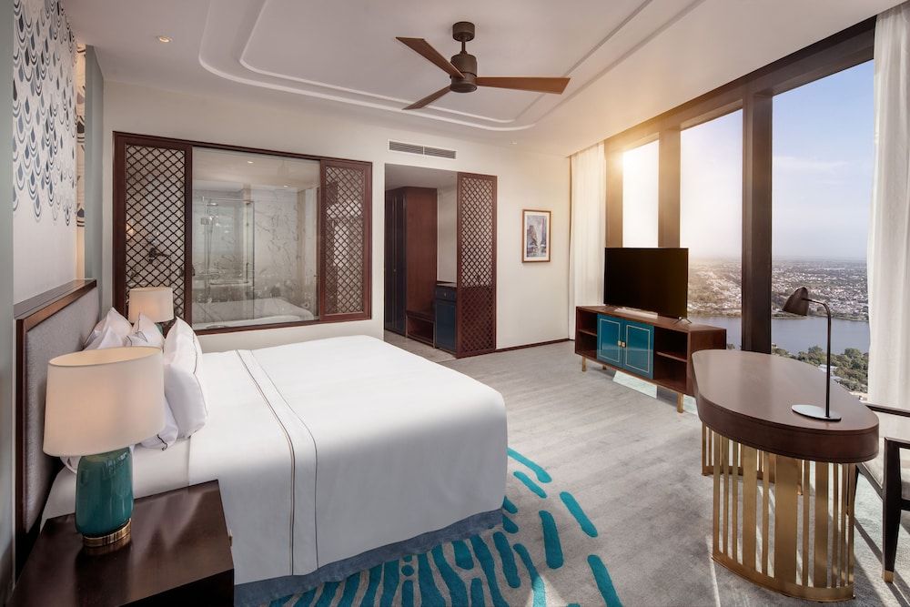 Premium Room (with view, 2+1)